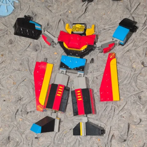 LEGO CREATOR: Super Robot  And Random WWE referee Cars Truck StarWars NBA Batman