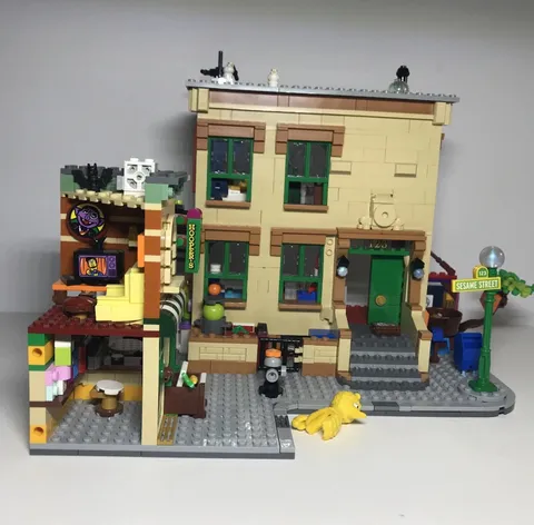 🔥LEGO 21324 Sesame Street  No Instructions,No Box Oscar, Top Half Big Bird
