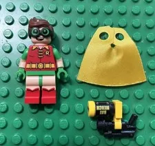 LEGO® Super Heroes Robin Minifigure Batman Movie 70916 70917 70905 With Gun