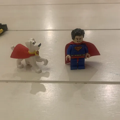 LEGO Superman Minifigure w/ Krypto Superdog Figure, Red Cape READ DESCRIPTION 