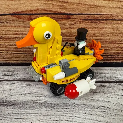 LEGO Batman The Movie Penguins Duck Car / Boat From Batcave Break-in 70909