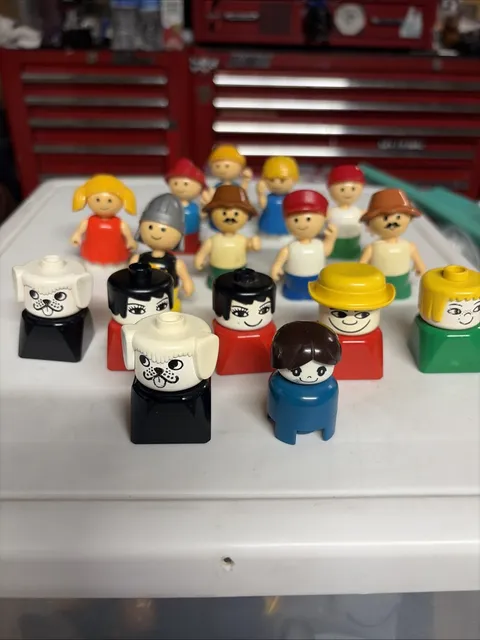 LEGO Duplo Figures Vintage Lot of 16 1970s 1980s Square Base & Round People