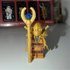 LEGO NINJAGO 5004938 Golden Power Kai Bricktober 2017