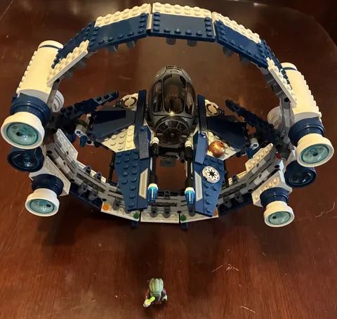 LEGO Star Wars: Jedi Starfighter with Hyperdrive Booster Ring (7661) Complete