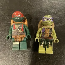 LEGO Teenage Mutant Ninja Turtles Raphael & Donatello Minifigures