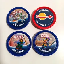 Legoland Lego California Pop Badges Lot of 4 Space Dreamzzz Mateo Izzie Z-Blob