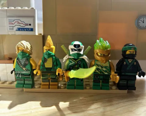 LEGO NINJAGO Lloyd Green Ninja Variants Mini-figures Lot x5 w/ weapons