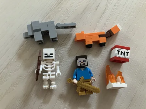 LEGO Minecraft Minifigure Lot Steve Skeleton TNT Block Fox Wolf Flame