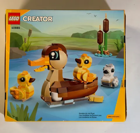 LEGO Creator Duck Family 40885 Building Set 262 pcs Ages 6+ Plastic Animals