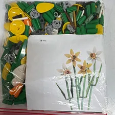 LEGO Botanical Collection Daffodils 40646- 2 Sets Combined!!