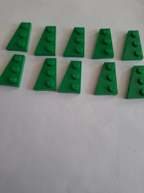 No 381 10x Lego Wedge Plate 43723 Left. 2x3 Green