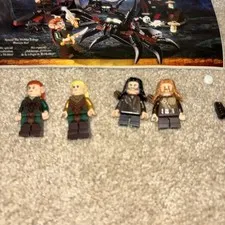 LEGO The Hobbit 79001 Escape from Mirkwood Spiders 100% COMPLETE Set No Box