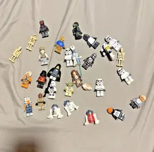 official legos - Multiple Mini-figures, Star wars franchise.