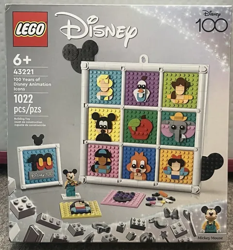 LEGO Disney: 100 Years of Disney Animation Icons (43221) - New in Box
