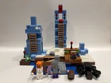 LEGO Minecraft: The Ice Spikes (21131) Complete Set | No Box
