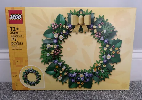 LEGO: Spring Wreath (40957)- New, In Box