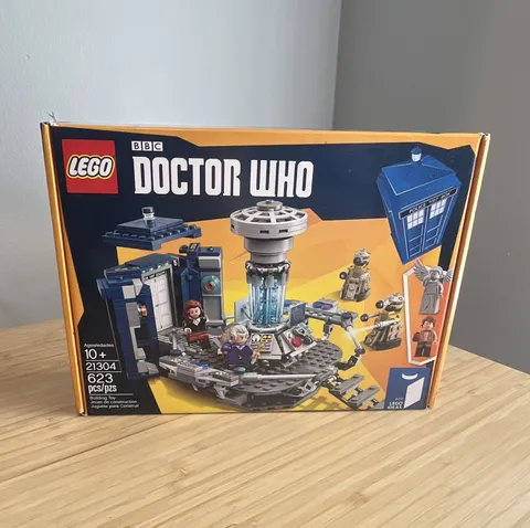 LEGO Ideas Doctor Who 21304 Complete Set