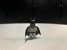 RARE LEGO batman mini figure 2007 in near perfect condition with no cracks