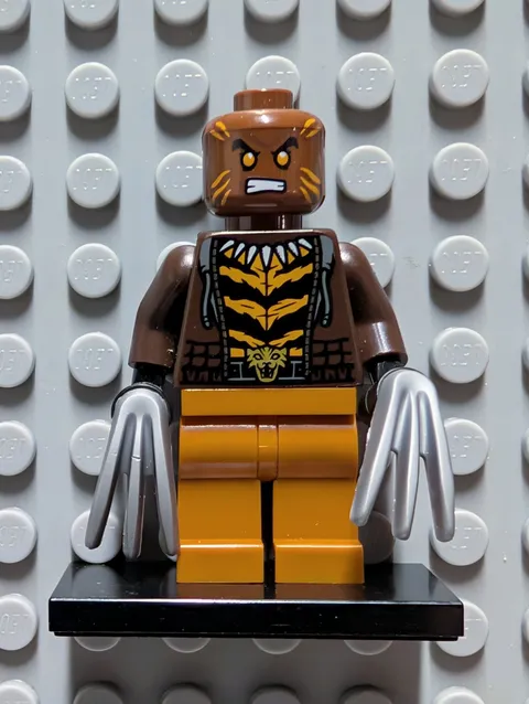 LEGO DC Super Heroes Bronze Tiger Minifigure Batman 76160 sh0661