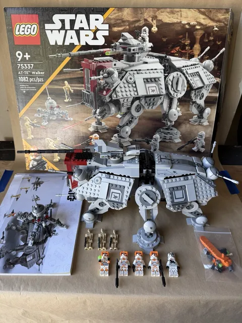 LEGO Star Wars AT-TE Walker (75337) - Complete w/Minifigures/Box/Instructions