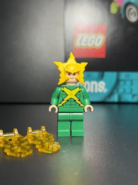 New Marvel Superhero's Custom Electro Lego Minifigure