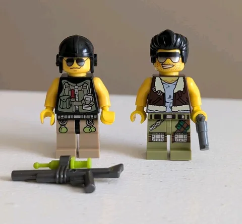 LEGO Set Of 2 Minifigures - Dino Hero 5885 & Frank Rock 9461 Monster Fighters 
