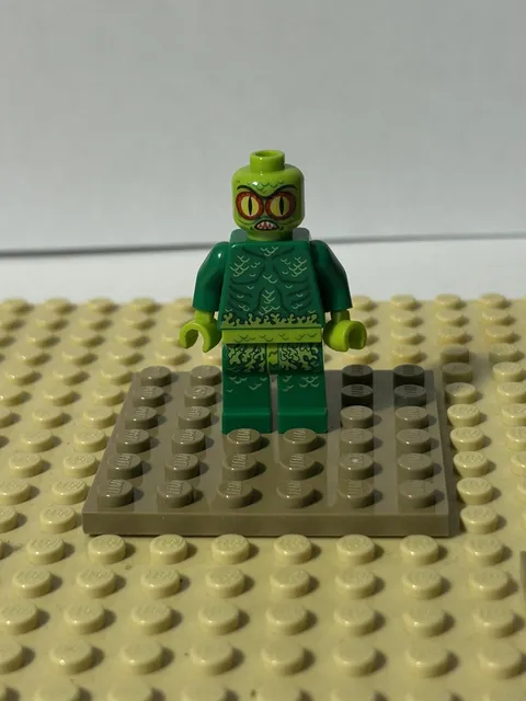LEGO Monster Fighters Swamp Creature minifigure 9461 mof014