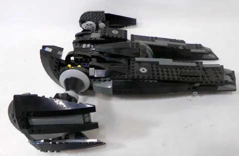 LEGO Star Wars The Force Unleashed 7672 Rogue Shadow Set Incomplete