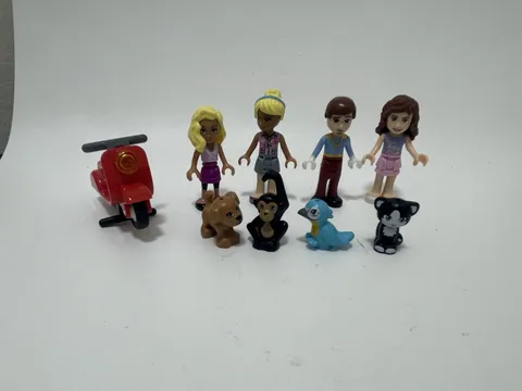 Lego Friends Minifigure Lot Of 4 Minifigures And 4 Animals Plus Scooter