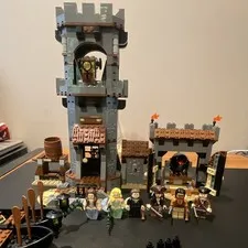 LEGO Pirates of the Caribbean 4194 Whitecape Bay Jack Sparrow 745pc 2011