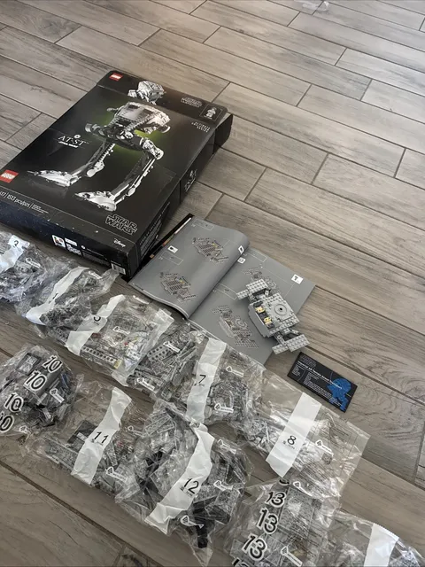 LEGO Star Wars 75417 AT-ST Ultimate Collector Series  1 Open 13/14 Bags Sealed