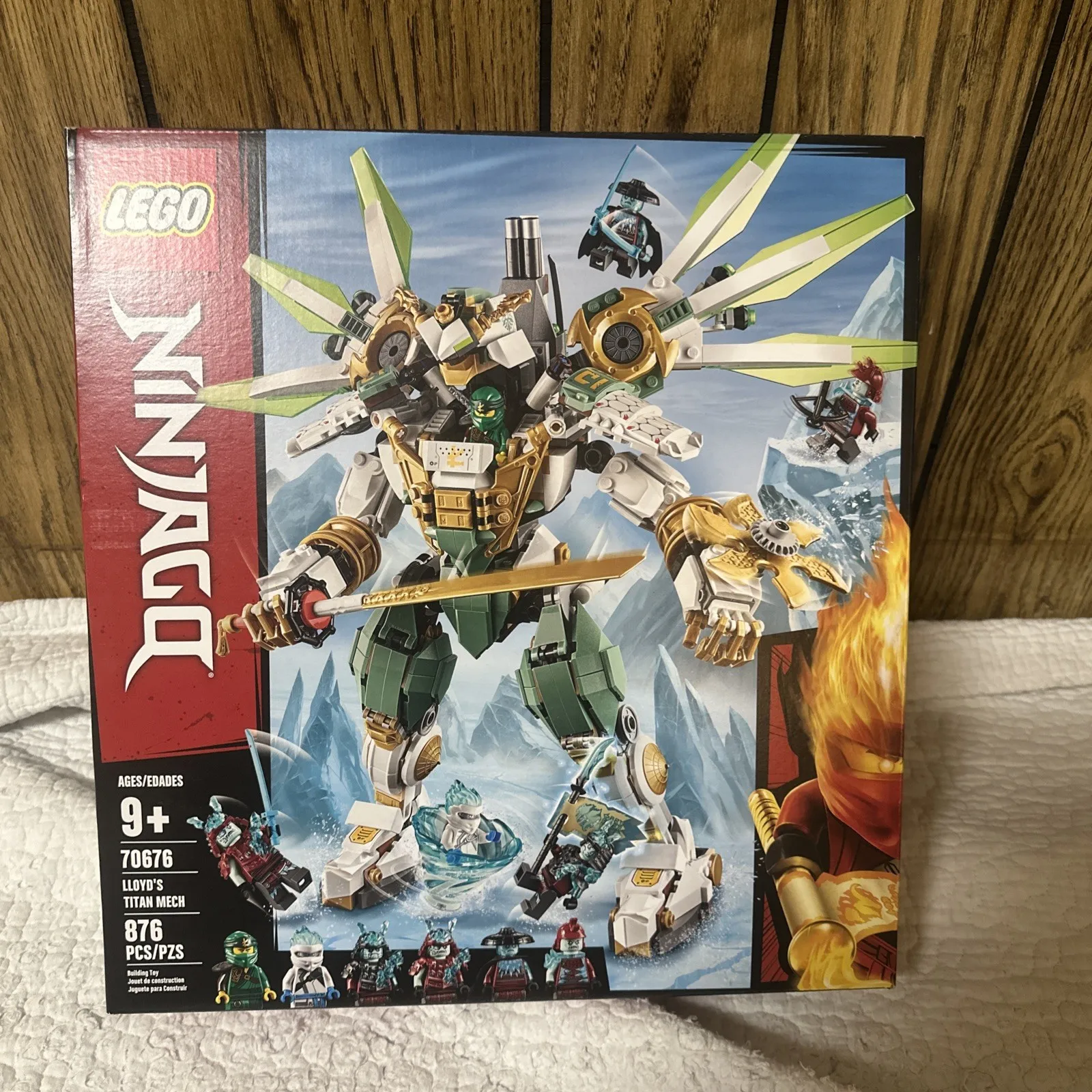 LEGO NINJAGO: Lloyd's Titan Mech (70676)