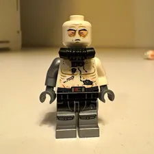 Darth Vader Bacta Tank outfit LEGO minifig. Exclusive to Darth Vaders Castle Set