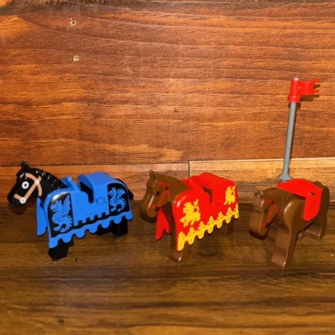 LEGO Castle Horse Lot X3 Black Brown Red Saddle Knights Kingdom Vintage