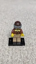 LEGO Old Pilot RETIRED Series 3 RARE Minifigure 8803 - Pilot w/ Original Acc's