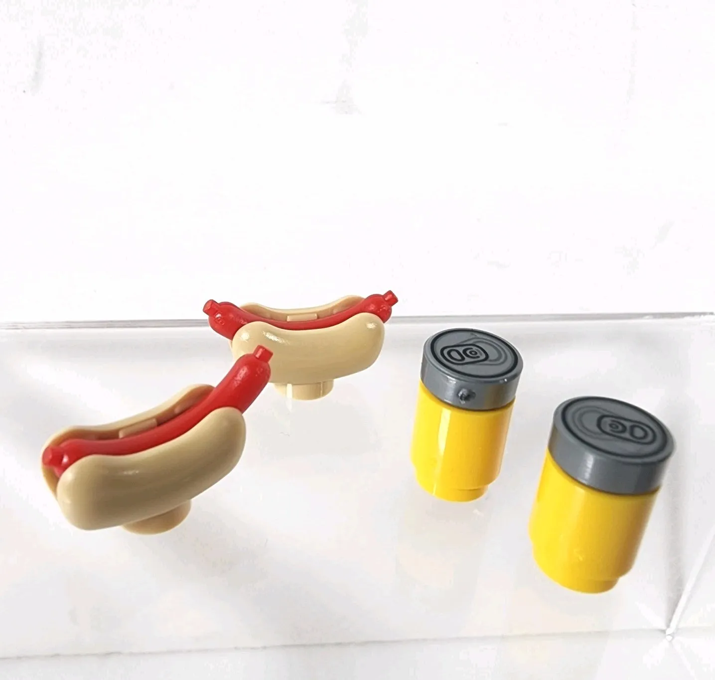 Lego New Minifigure Accessory Food Hotdog X2 Soda Can X2 #33078 #25386 