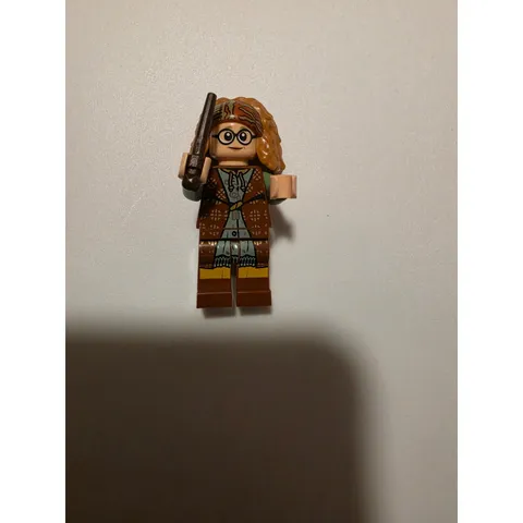 LEGO Harry Potter Professor Sybill Trelawney Minifigure Hogwarts 76396