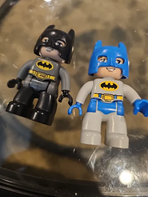 LEGO Duplo Batman Figures Lot of 2 Blue Cowl & Black Cowl DC Super Heroes Minis