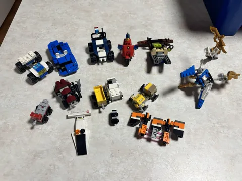 Lego Car Lot Miscellaneous Sets Not Complete 