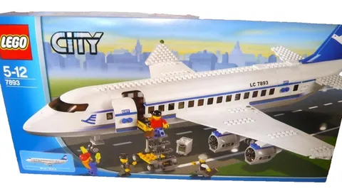 LEGO 7893 Limited 2006 ANA Passenger Plane City Airport 2006