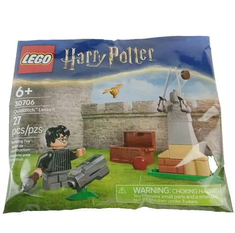 LEGO® Harry Potter™ Quidditch Lesson Polybag 27 Piece Building Set 30706