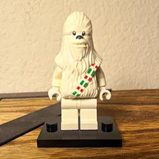LEGO Star Wars White Chewbacca Minifigure w/ Bandolier sw0664
