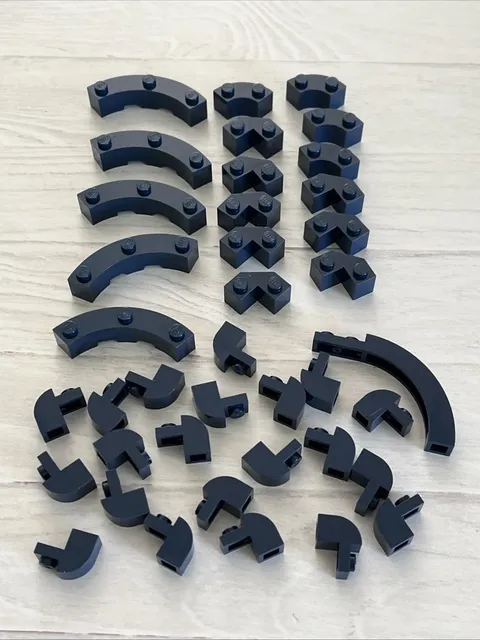 LEGO DARK BLUE LOT 39 PCS MACARONI FACET CURVE BRICK EARTH BLUE BUILDING PIECES