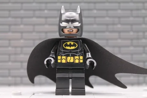 LEGO® Arkham Asylum Minifig sh1077 - Batman - Outstretched Asymmetrical Cape