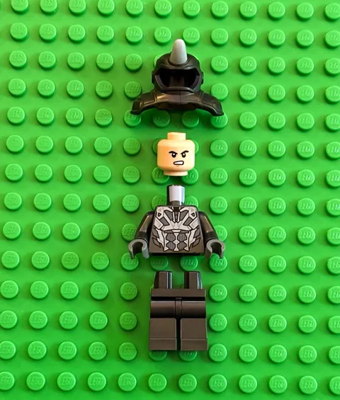 New LEGO Rhino Minifigure (76342)