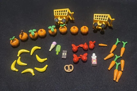 LEGO Food Lot Shopping Carts Pumpkins Carrots Bananas Apples Treats 35+pcs