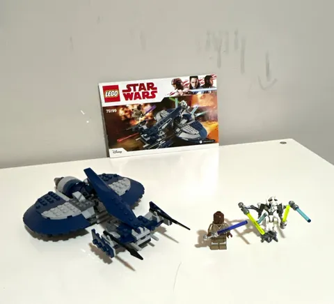 LEGO Star Wars 75199 General Grievous' Combat Speeder Complete Set.