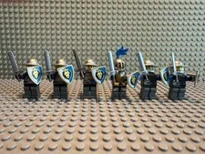 LEGO castle Kings Knight minifigures