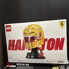 Genuine Scuderia Ferrari HP LEWIS HAMILTON Helmet Building Set (43022) BRAND NEW