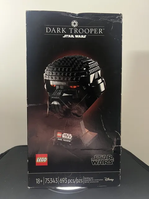 LEGO Star Wars: Dark Trooper Helmet (75343) DAMAGED box